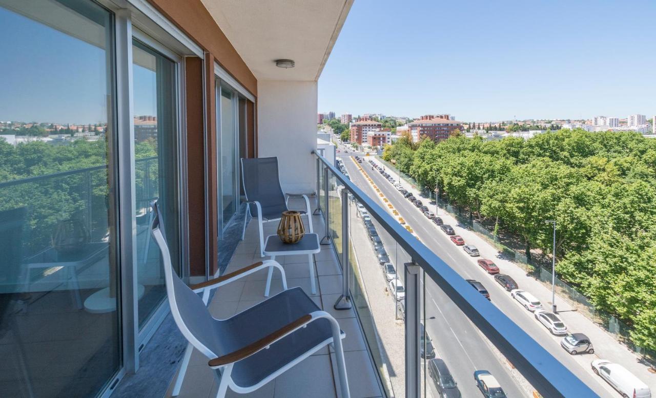 Apartamento Metrocity One Bedroom - A/c & Swimming Pool