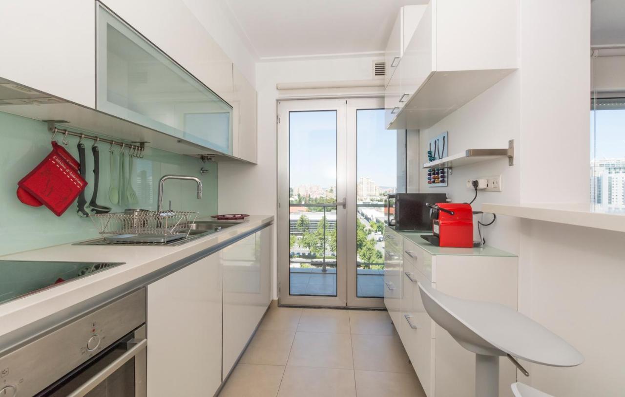 Metrocity One Bedroom - A/c & Swimming Pool Apartamento Lisboa